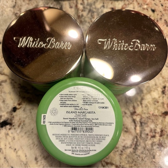 (ONE) B&BW/White Barn candle- 1x ISLAND MARGARITA 3 wick candle NEW!!! - Picture 2 of 3
